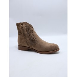 BUTY DAMSKIE . SIZE: 36/41 (12 PAR/PACZKA) KOLOR JAK NA ZDZIĘCIU