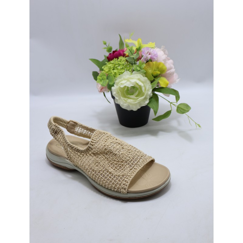 KAPCIE DAMSKIE . SIZE: 36/41 (12 PAR/PACZKA) KOLOR JAK NA ZDZIĘCIU