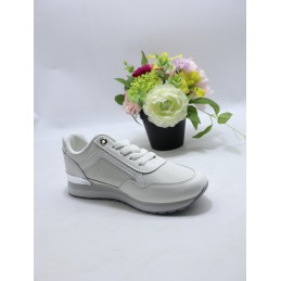 BUTY DAMSKIE . SIZE: 36/41 (12 PAR/PACZKA) KOLOR JAK NA ZDZIĘCIU