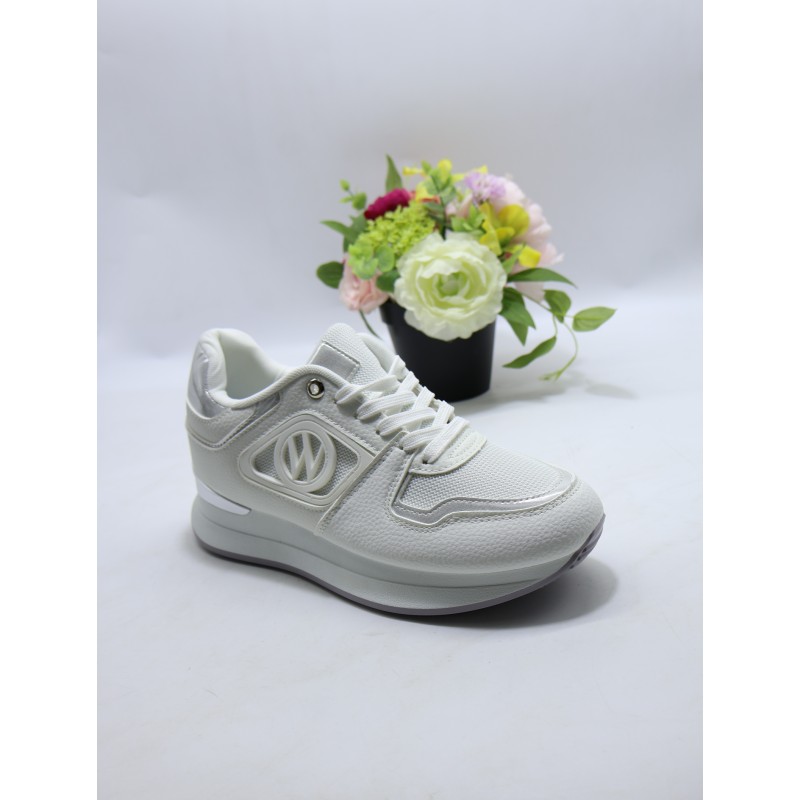 BUTY DAMSKIE . SIZE: 36/41 (12 PAR/PACZKA) KOLOR JAK NA ZDZIĘCIU