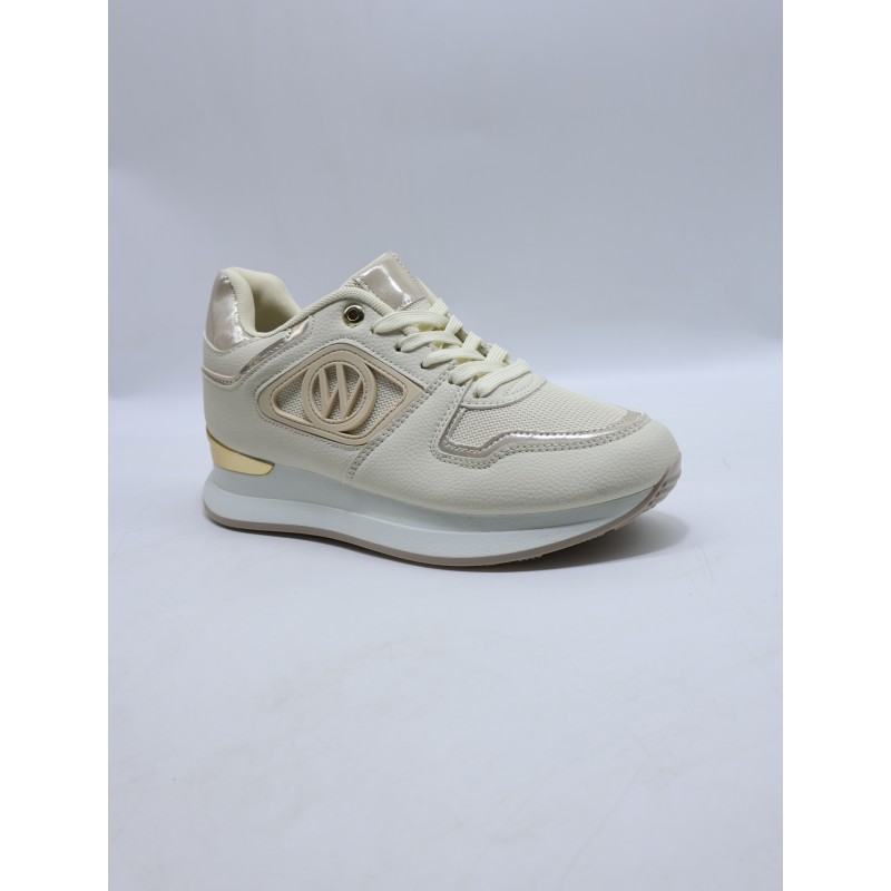 BUTY DAMSKIE . SIZE: 36/41 (12 PAR/PACZKA) KOLOR JAK NA ZDZIĘCIU