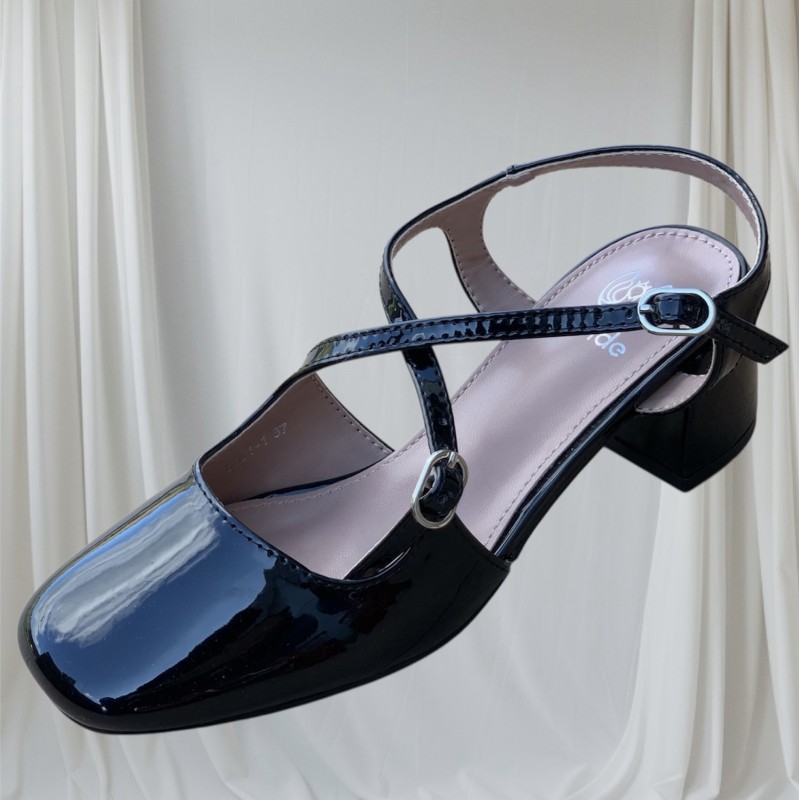 Buty Sandały DAMSKIE(36-41,12par)Kolor Jak na zdzięciu