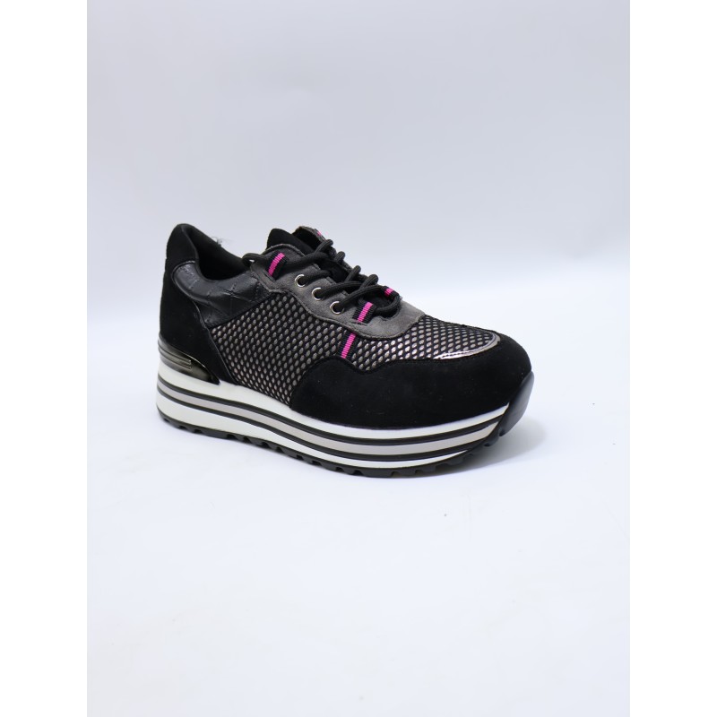 BUTY DAMSKIE . SIZE: 36/41 (12 PAR/PACZKA) KOLOR JAK NA ZDZIĘCIU