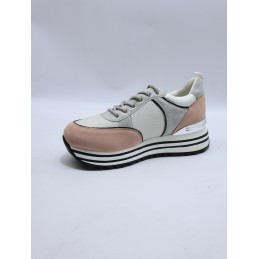 BUTY DAMSKIE . SIZE: 36/41 (12 PAR/PACZKA) KOLOR JAK NA ZDZIĘCIU