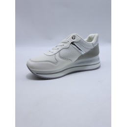 BUTY DAMSKIE . SIZE: 36/41 (12 PAR/PACZKA) KOLOR JAK NA ZDZIĘCIU