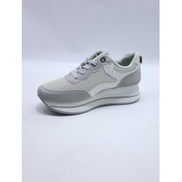 BUTY DAMSKIE . SIZE: 36/41 (12 PAR/PACZKA) KOLOR JAK NA ZDZIĘCIU