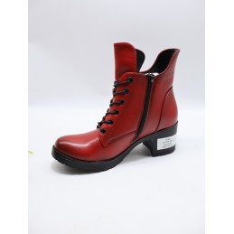 BUTY DAMSKIE . SIZE: 36/41 (12 PAR/PACZKA) KOLOR JAK NA ZDZIĘCIU