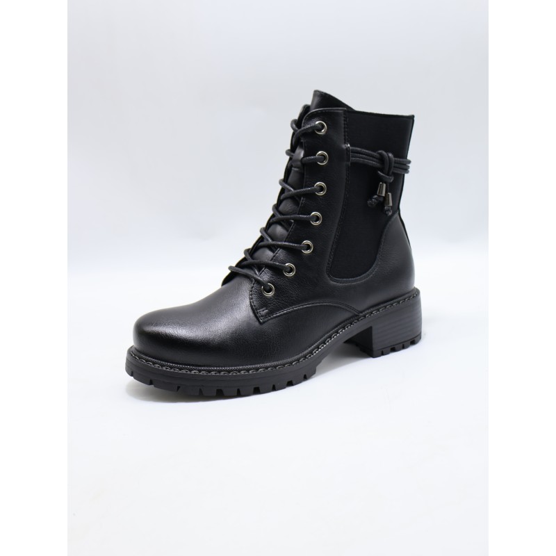 BUTY DAMSKIE . SIZE: 36/41 (12 PAR/PACZKA) KOLOR JAK NA ZDZIĘCIU