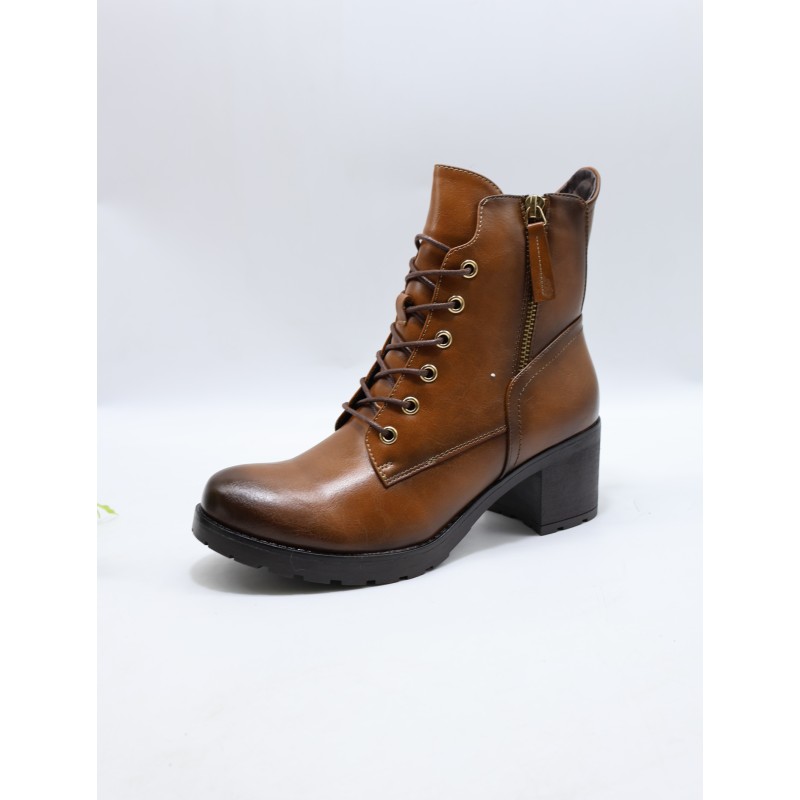 BUTY DAMSKIE . SIZE: 36/41 (12 PAR/PACZKA) KOLOR JAK NA ZDZIĘCIU