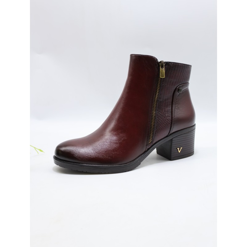 BUTY DAMSKIE . SIZE: 36/41 (12 PAR/PACZKA) KOLOR JAK NA ZDZIĘCIU