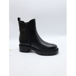 BUTY DAMSKIE . SIZE: 36/41 (12 PAR/PACZKA) KOLOR JAK NA ZDZIĘCIU