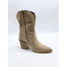 BUTY DAMSKIE . SIZE: 36/41 (12 PAR/PACZKA) KOLOR JAK NA ZDZIĘCIU