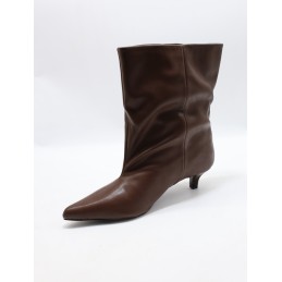 BUTY DAMSKIE . SIZE: 36/41 (12 PAR/PACZKA) KOLOR JAK NA ZDZIĘCIU