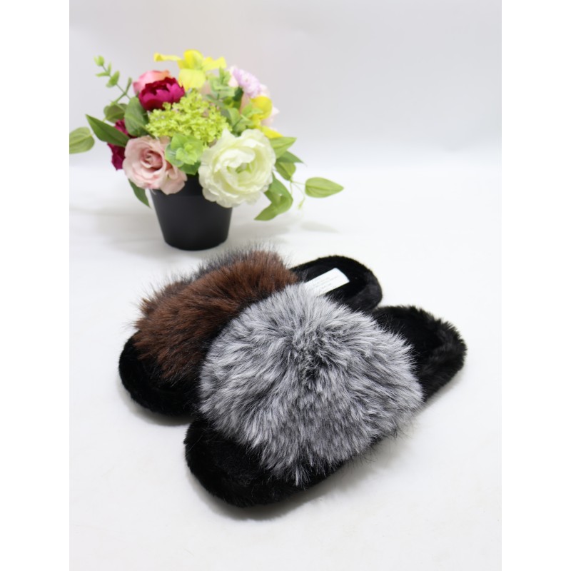 KAPCIE DAMSKIE . SIZE: 36/41 (36 PAR/PACZKA) KOLOR JAK NA ZDZIĘCIU