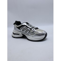 BUTY DAMSKIE . SIZE: 36/41 (12 PAR/PACZKA) KOLOR JAK NA ZDZIĘCIU