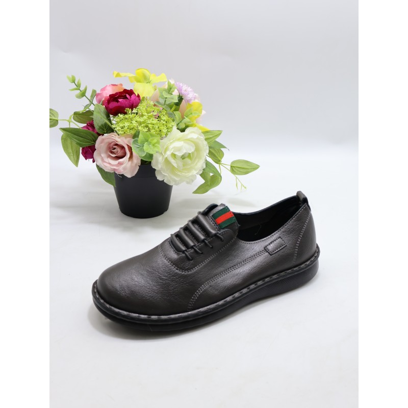 BUTY DAMSKIE . SIZE: 36/42 (12 PAR/PACZKA) KOLOR JAK NA ZDZIĘCIU
