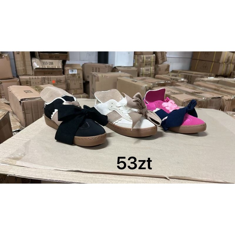 Buty Sportowe DAMSKIE(36-41,12par)Kolor Jak na zdzięciu