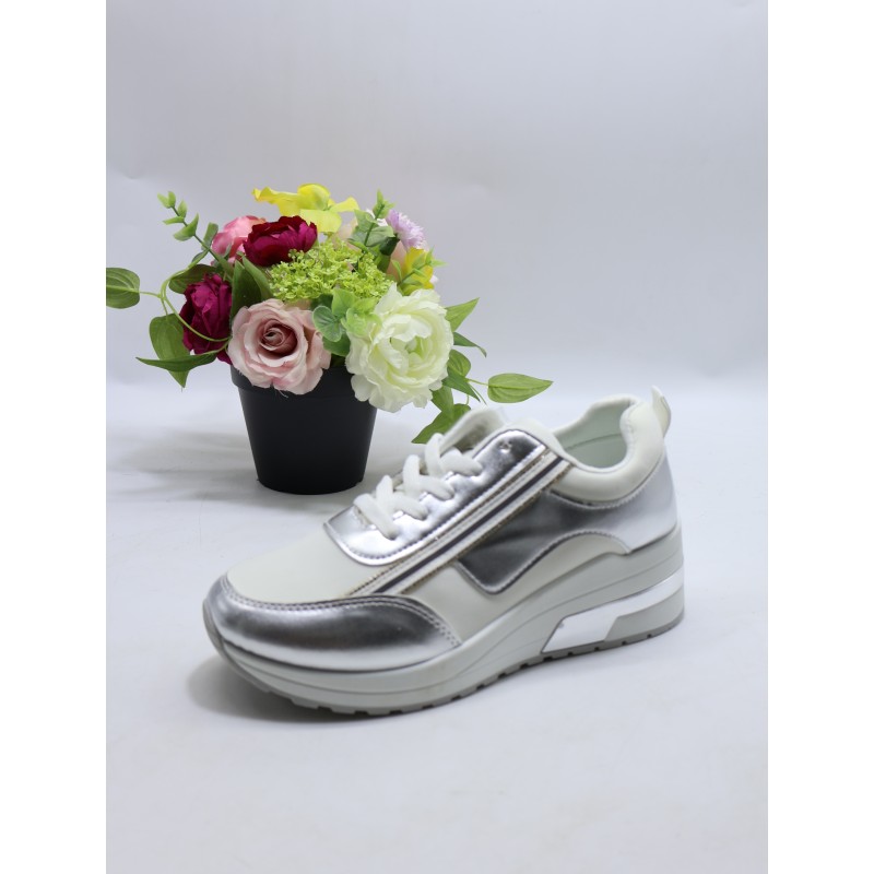 BUTY DAMSKIE . SIZE: 36/41 (12 PAR/PACZKA) KOLOR JAK NA ZDZIĘCIU