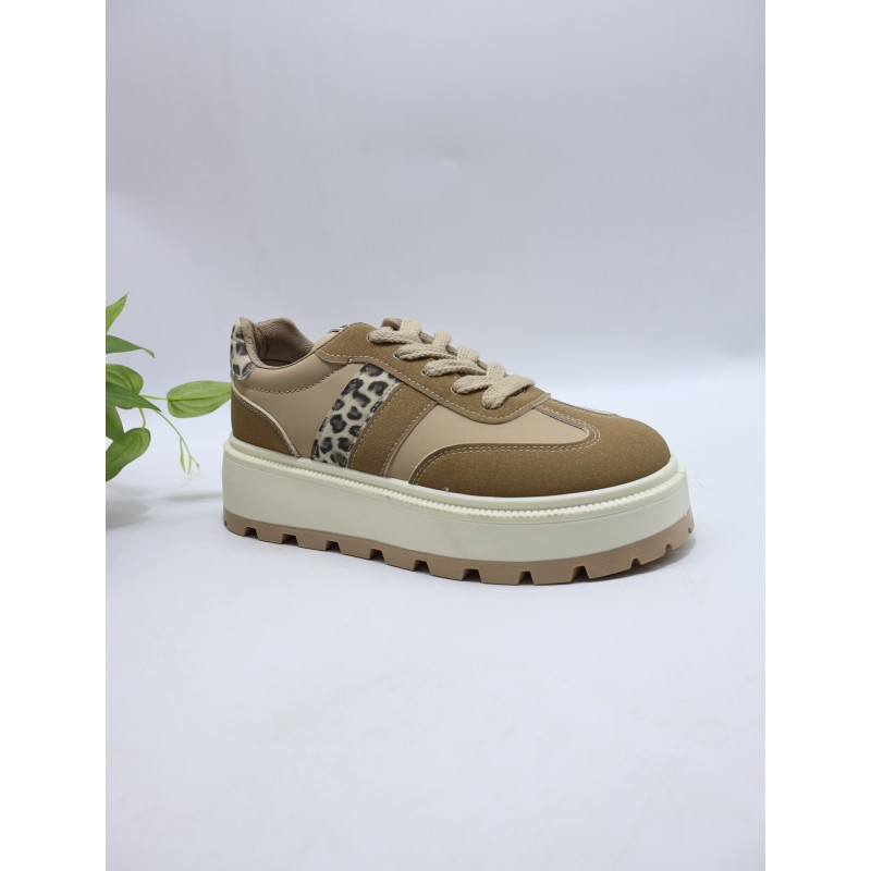 BUTY DAMSKIE . SIZE: 36-41 (12 PAR/PACZKA) KOLOR JAK NA ZDZIĘCIU