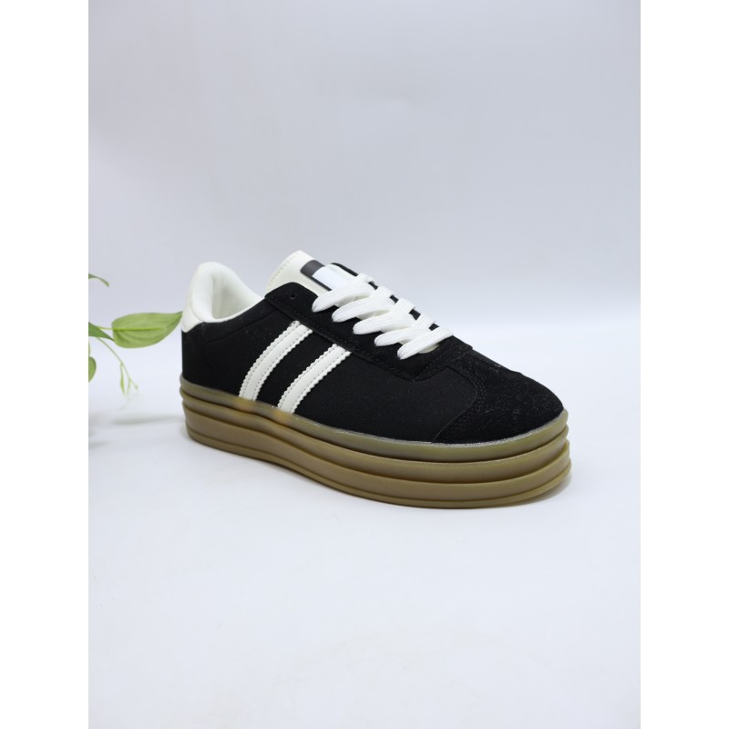 BUTY DAMSKIE . SIZE: 36-41 (12 PAR/PACZKA) KOLOR JAK NA ZDZIĘCIU