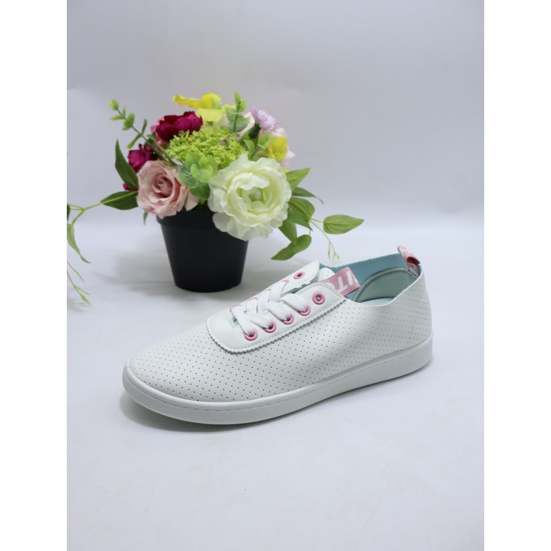 BUTY DAMSKIE . SIZE: 36-41 (12 PAR/PACZKA) KOLOR JAK NA ZDZIĘCIU