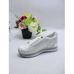 BUTY DAMSKIE . SIZE: 36-41 (12 PAR/PACZKA) KOLOR JAK NA ZDZIĘCIU