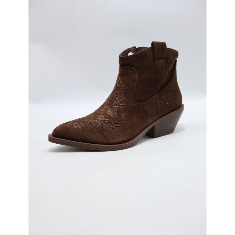 BUTY DAMSKIE . SIZE: 36-41 (12 PAR/PACZKA) KOLOR JAK NA ZDZIĘCIU