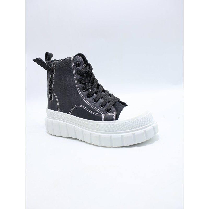 BUTY DAMSKIE . SIZE: 36-41 (12 PAR/PACZKA) KOLOR JAK NA ZDZIĘCIU