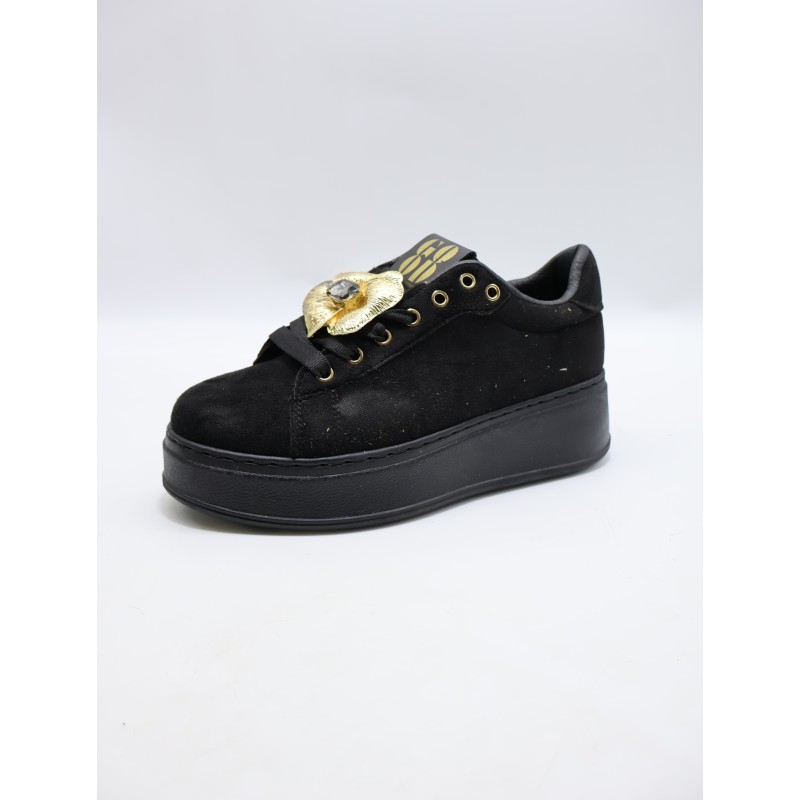 BUTY DAMSKIE . SIZE: 36-41 (12 PAR/PACZKA) KOLOR JAK NA ZDZIĘCIU