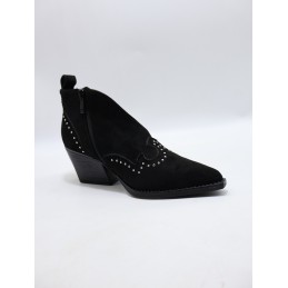BUTY DAMSKIE . SIZE: 36-41 (12 PAR/PACZKA) KOLOR JAK NA ZDZIĘCIU