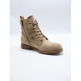 BUTY DAMSKIE . SIZE: 36-41 (12 PAR/PACZKA) KOLOR JAK NA ZDZIĘCIU