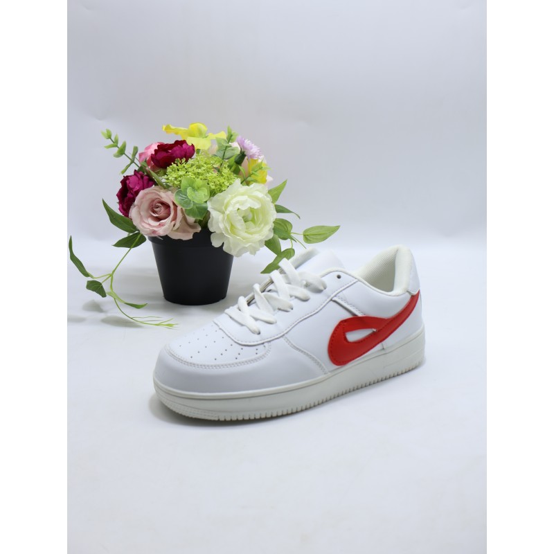 BUTY DAMSKIE . SIZE: 36-41 (12 PAR/PACZKA) KOLOR JAK NA ZDZIĘCIU