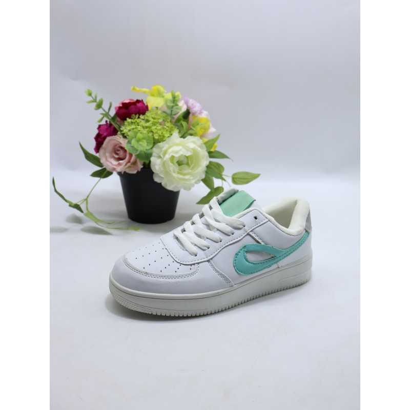BUTY DAMSKIE . SIZE: 36-41 (12 PAR/PACZKA) KOLOR JAK NA ZDZIĘCIU