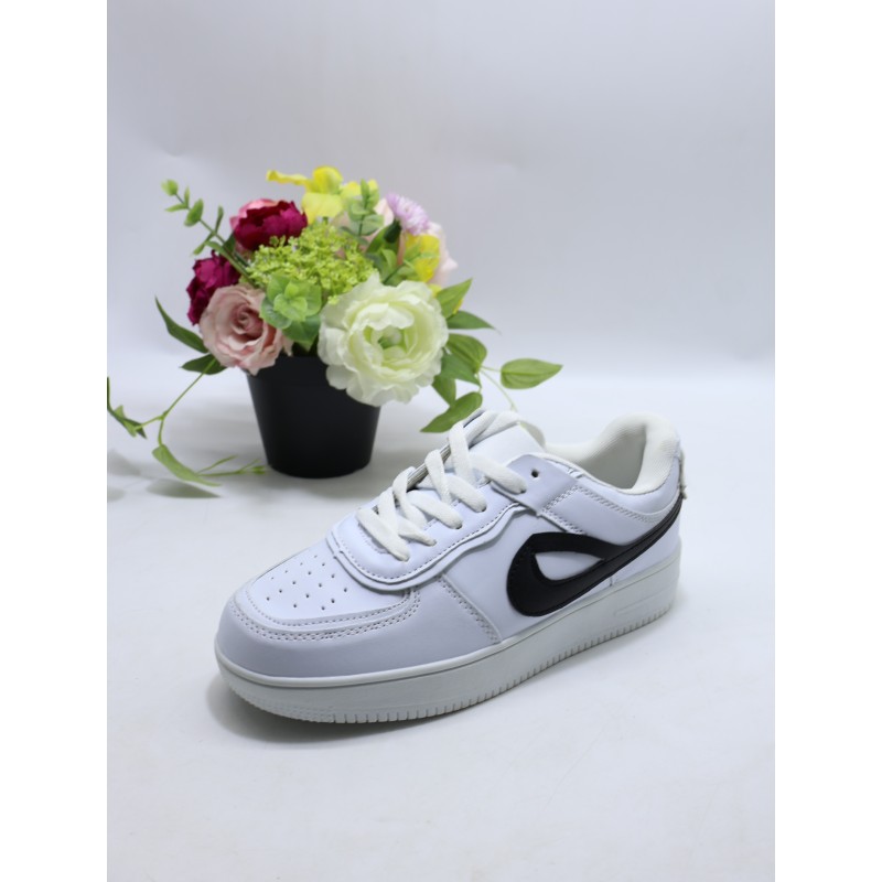 BUTY DAMSKIE . SIZE: 36-41 (12 PAR/PACZKA) KOLOR JAK NA ZDZIĘCIU