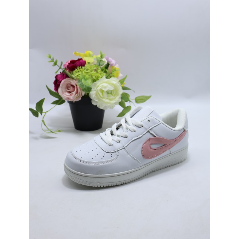 BUTY DAMSKIE . SIZE: 36-41 (12 PAR/PACZKA) KOLOR JAK NA ZDZIĘCIU