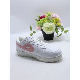 BUTY DAMSKIE . SIZE: 36-41 (12 PAR/PACZKA) KOLOR JAK NA ZDZIĘCIU