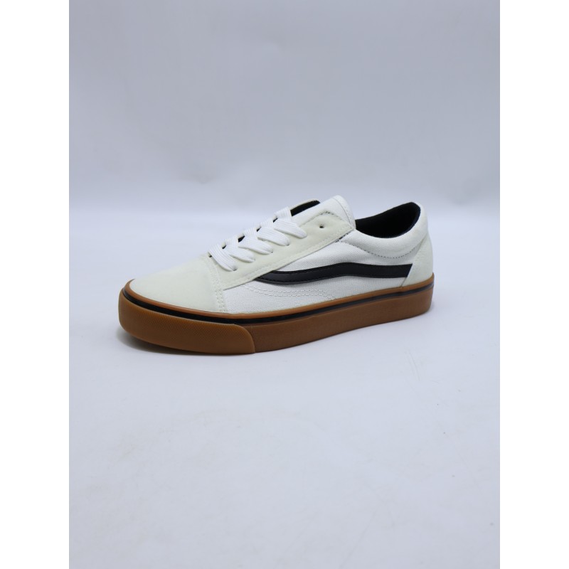 BUTY DAMSKIE . SIZE: 36-41 (12 PAR/PACZKA) KOLOR JAK NA ZDZIĘCIU