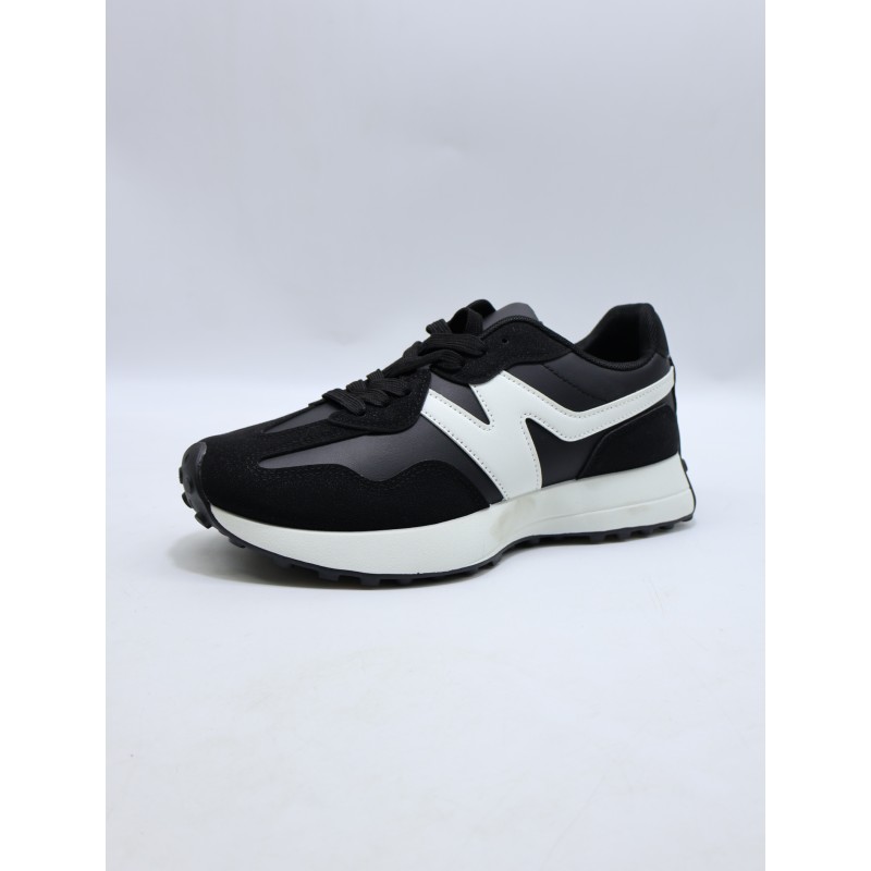 BUTY MĘSKIE . SIZE: 40-45 (12 PAR/PACZKA) KOLOR JAK NA ZDZIĘCIU