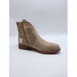 BUTY DAMSKIE . SIZE: 36-41 (12 PAR/PACZKA) KOLOR JAK NA ZDZIĘCIU