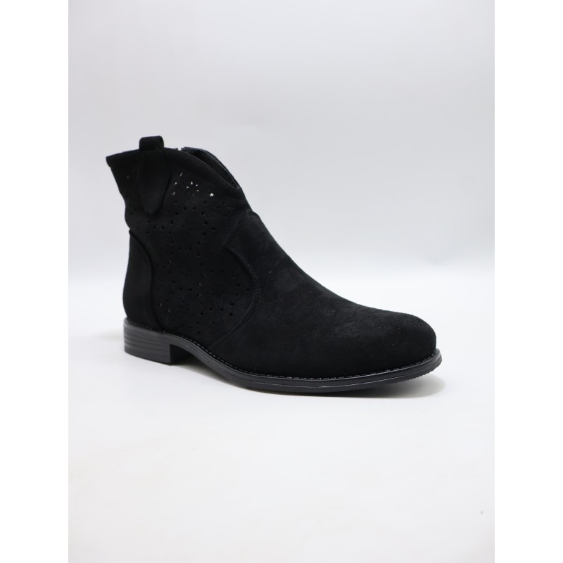 BUTY DAMSKIE . SIZE: 36-41 (12 PAR/PACZKA) KOLOR JAK NA ZDZIĘCIU