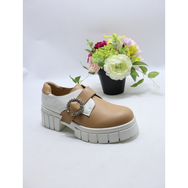 BUTY DAMSKIE . SIZE: 36-41 (12 PAR/PACZKA) KOLOR JAK NA ZDZIĘCIU