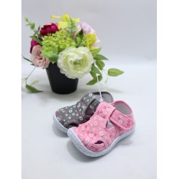 BUTY DZIECIĘCE . SIZE:...