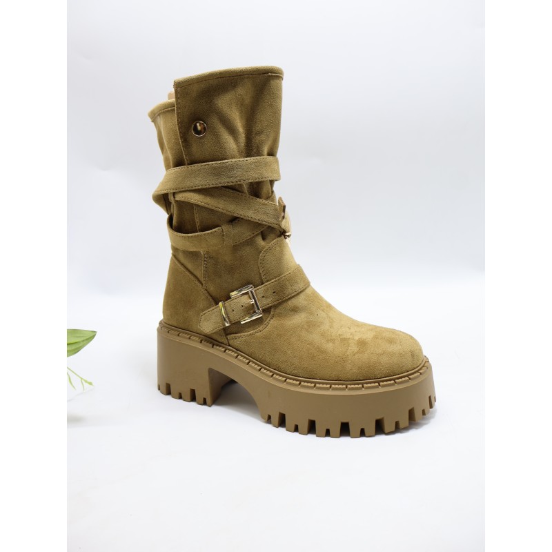 BUTY DAMSKIE . SIZE: 36-41 (12 PAR/PACZKA) KOLOR JAK NA ZDZIĘCIU