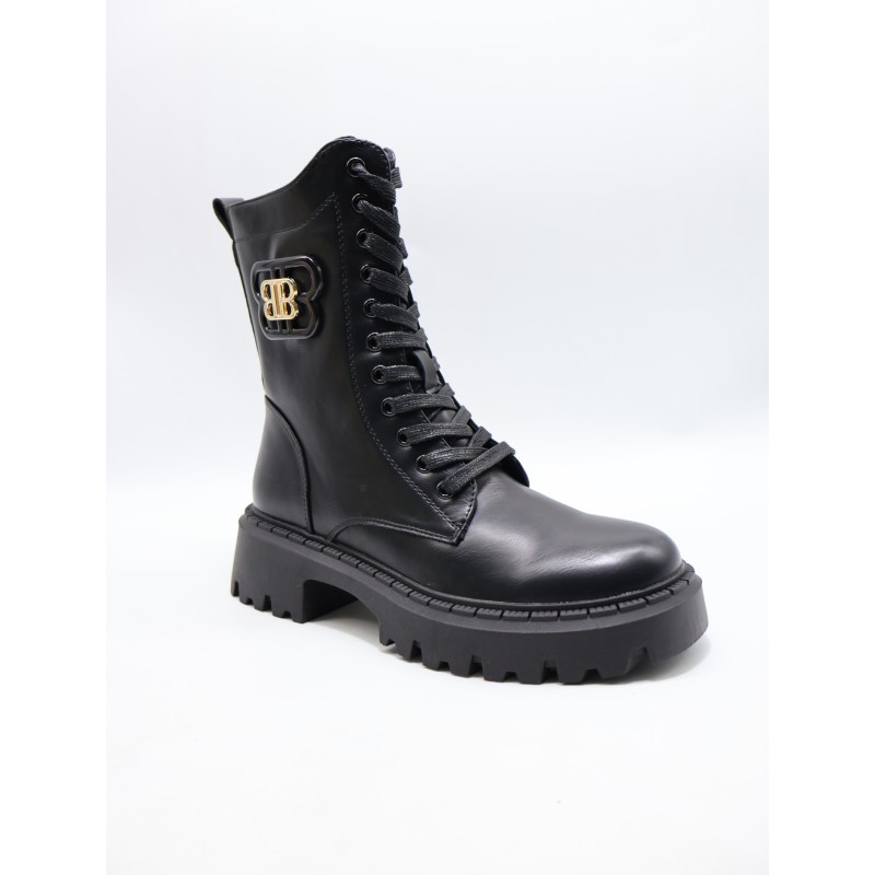BUTY DAMSKIE . SIZE: 36-41 (12 PAR/PACZKA) KOLOR JAK NA ZDZIĘCIU