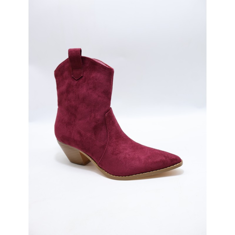 BUTY DAMSKIE . SIZE: 36-41 (12 PAR/PACZKA) KOLOR JAK NA ZDZIĘCIU