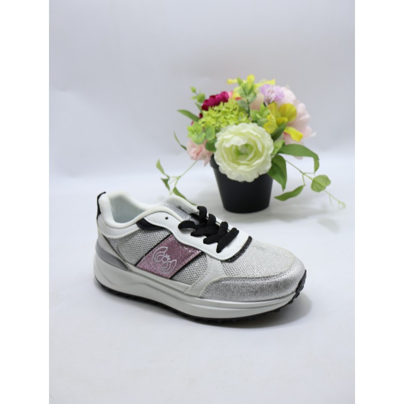 BUTY DAMSKIE . SIZE: 36-41 (12 PAR/PACZKA) KOLOR JAK NA ZDZIĘCIU