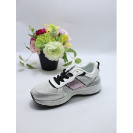 BUTY DAMSKIE . SIZE: 36-41 (12 PAR/PACZKA) KOLOR JAK NA ZDZIĘCIU