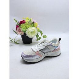 BUTY DAMSKIE . SIZE: 36-41 (12 PAR/PACZKA) KOLOR JAK NA ZDZIĘCIU