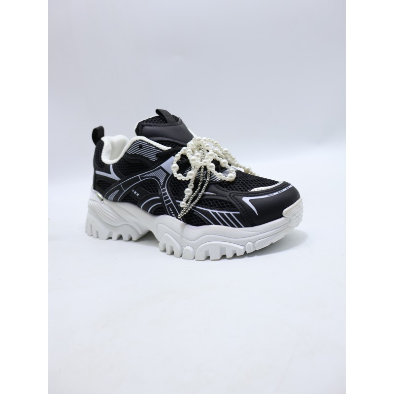 BUTY DAMSKIE . SIZE: 36-41 (12 PAR/PACZKA) KOLOR JAK NA ZDZIĘCIU