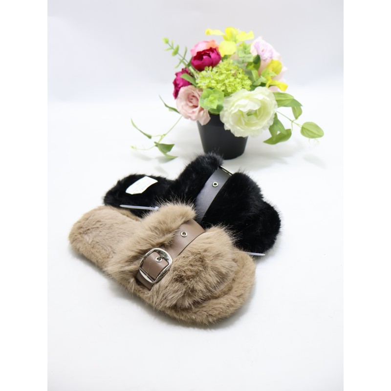 KAPCIE DAMSKIE . SIZE: 36-41 (36 PAR/PACZKA) KOLOR JAK NA ZDZIĘCIU
